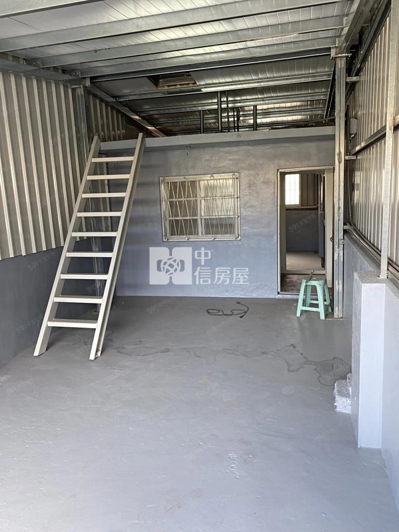 屏東市區整新文青店住房屋室內格局與周邊環境