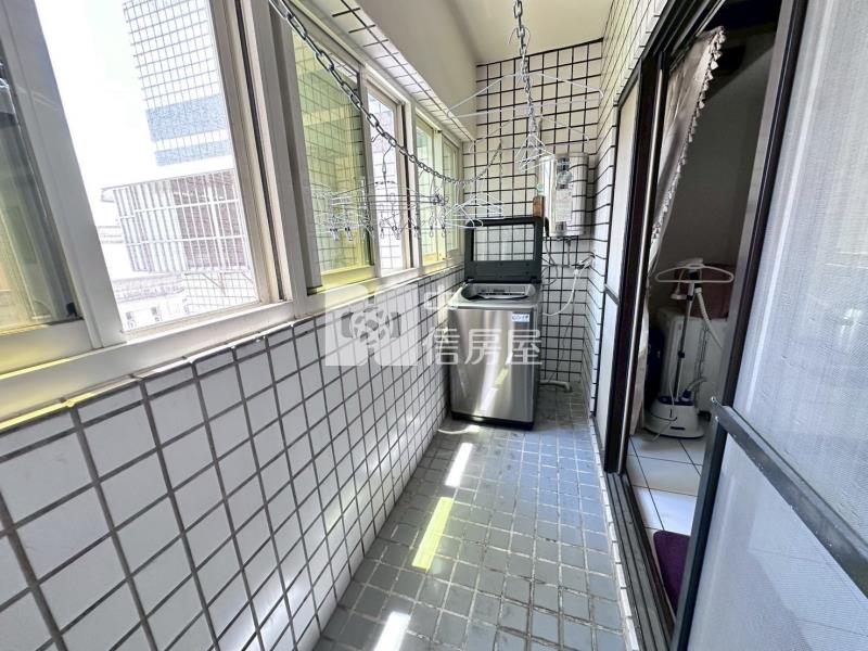 斗六鎮南國小旁三房車位華廈房屋室內格局與周邊環境
