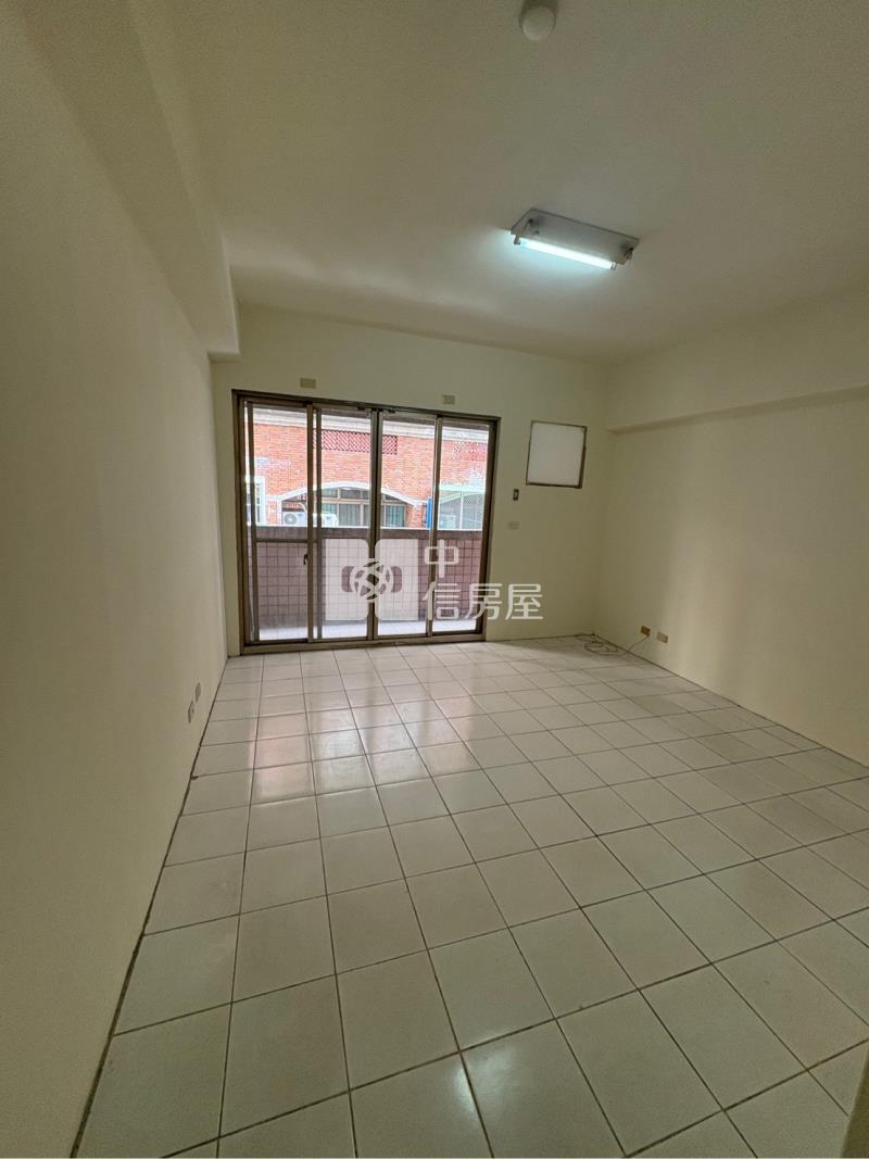 榮興商圈低總價美樓店房屋室內格局與周邊環境