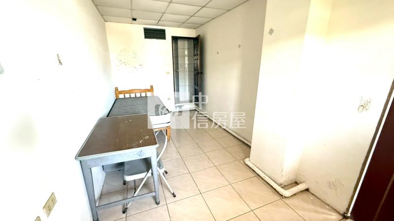 【神馬】近香山國中旁15套房房屋室內格局與周邊環境