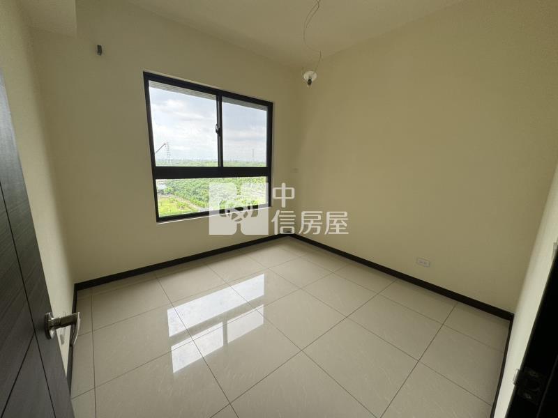 佳展大展二房+車位房屋室內格局與周邊環境