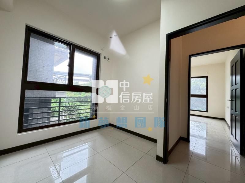 【新夢想】專委鴻灃越三房車視野戶雙衛浴開窗房屋室內格局與周邊環境