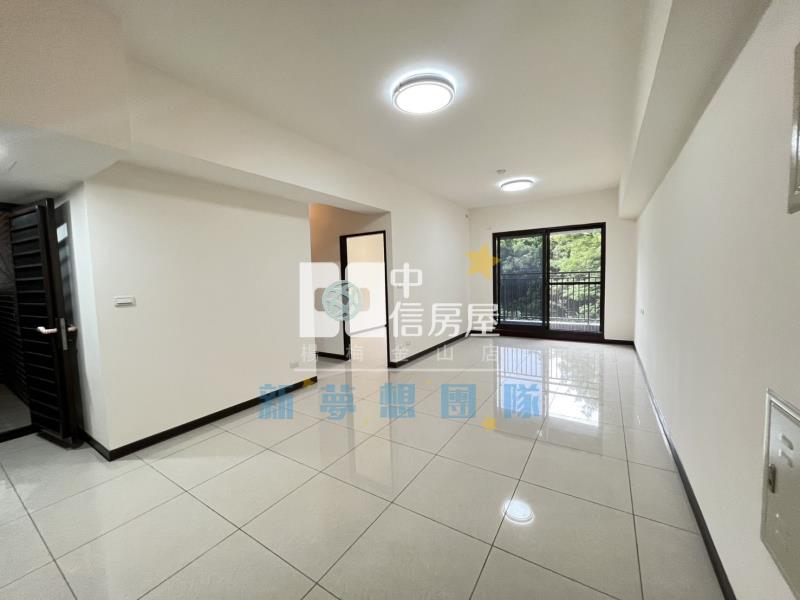 【新夢想】專委鴻灃越三房車視野戶雙衛浴開窗房屋室內格局與周邊環境