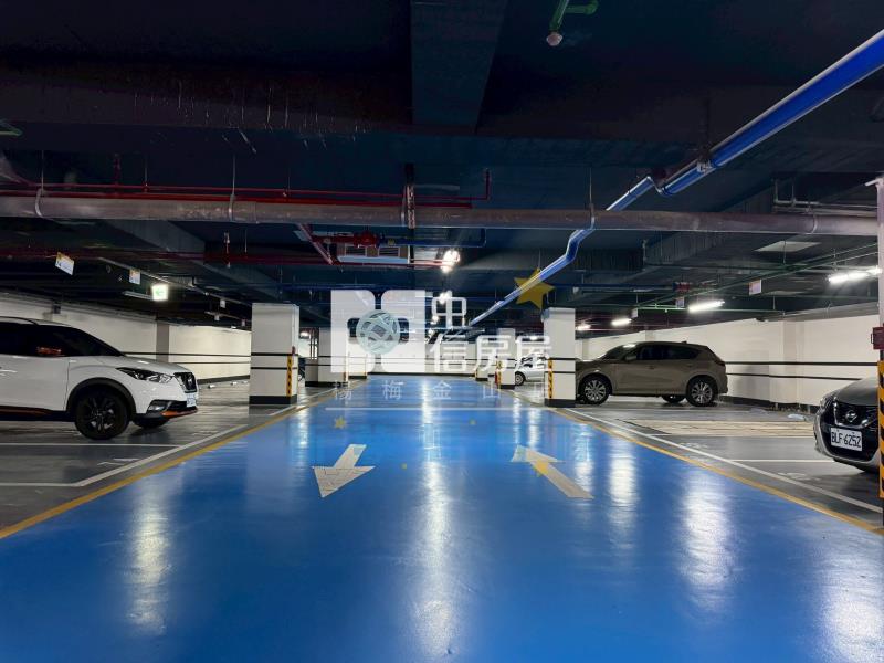 【新夢想】專委鴻灃越三房車視野戶雙衛浴開窗房屋室內格局與周邊環境