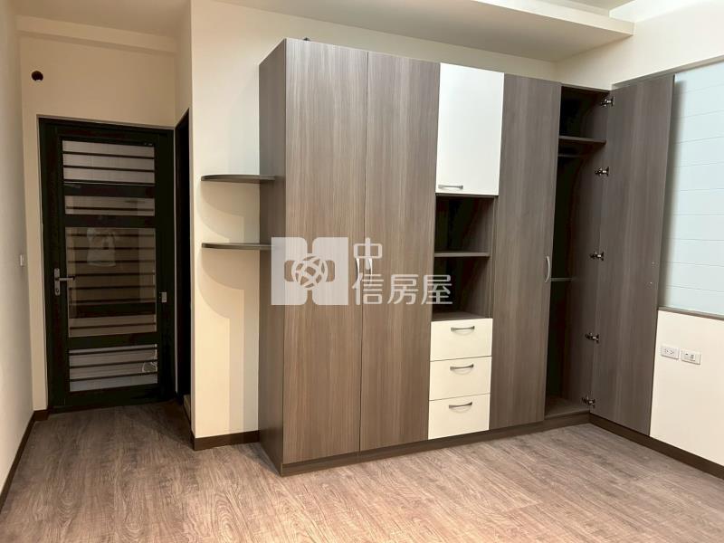 頭份增值黃金大店面房屋室內格局與周邊環境