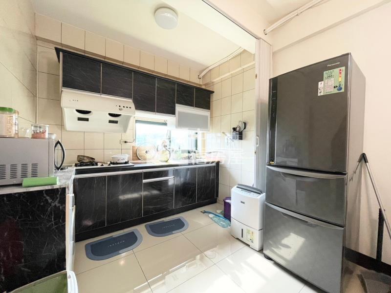 獨家-近新屋國小裝潢雙車位別墅房屋室內格局與周邊環境