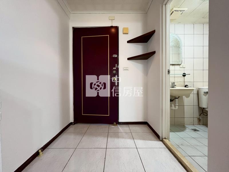 健行路一中商圈|宏總加州獨洗曬陽台套房房屋室內格局與周邊環境
