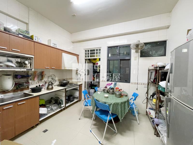 勝利商圈震後前院別墅房屋室內格局與周邊環境