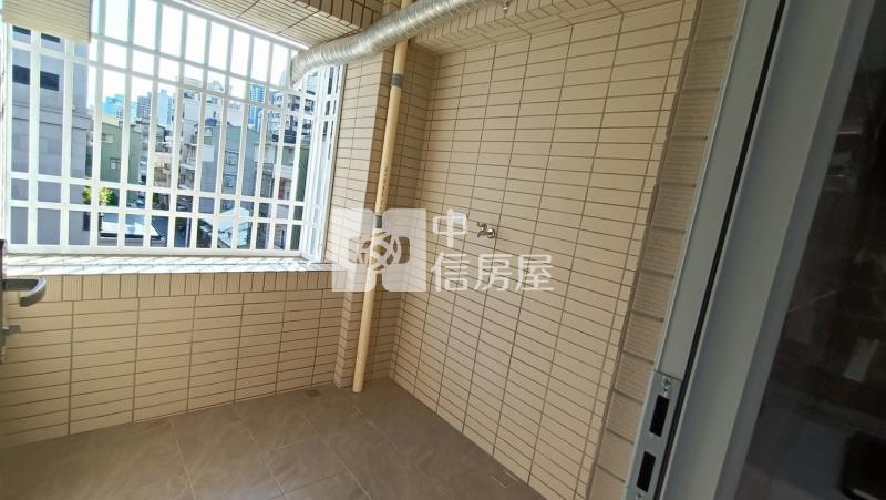 大立商圈時尚大四房房屋室內格局與周邊環境