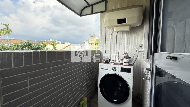 兩年屋平車三房華廈房屋室內格局與周邊環境