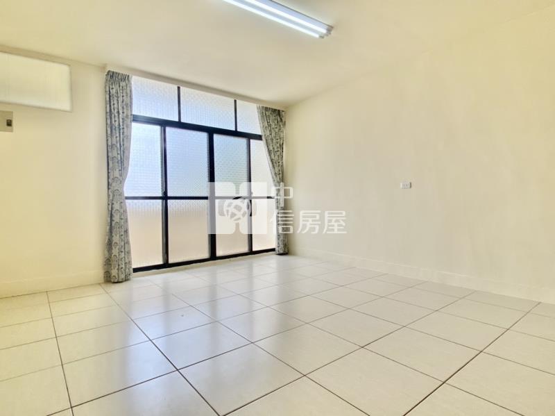 龍海國小透天房屋室內格局與周邊環境