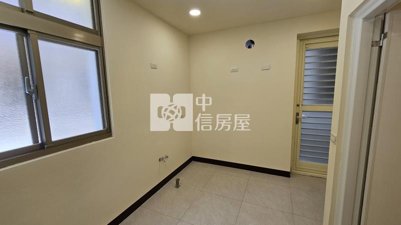 文化街商圈瑞坪國中整新透天房屋室內格局與周邊環境