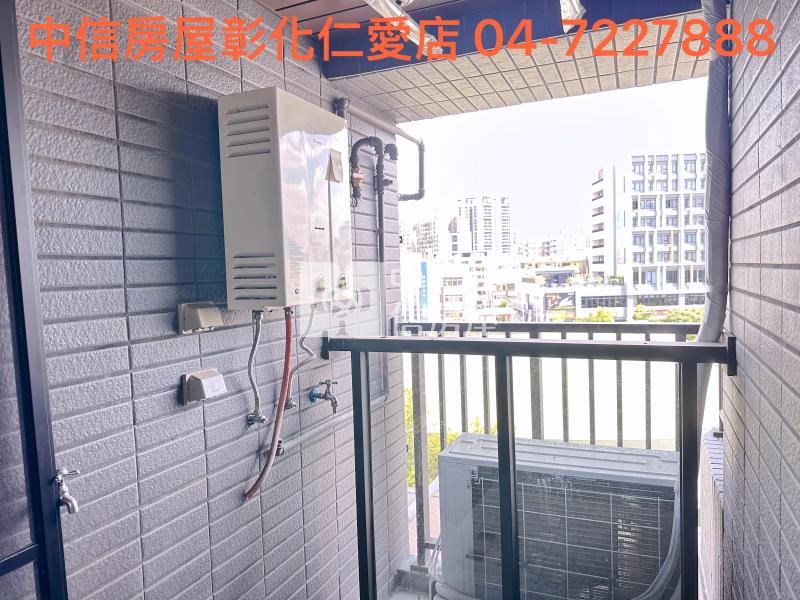 正水湳經貿特區加平面車位房屋室內格局與周邊環境