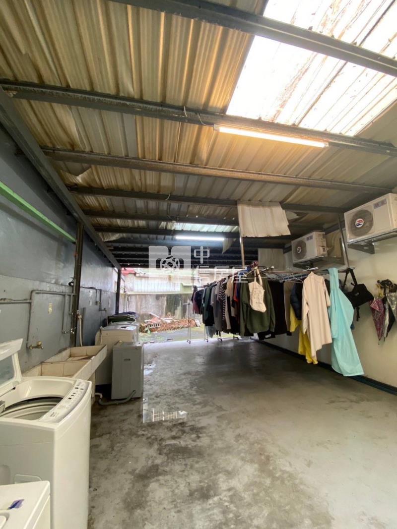 中原大學包租婆的36間套房房屋室內格局與周邊環境