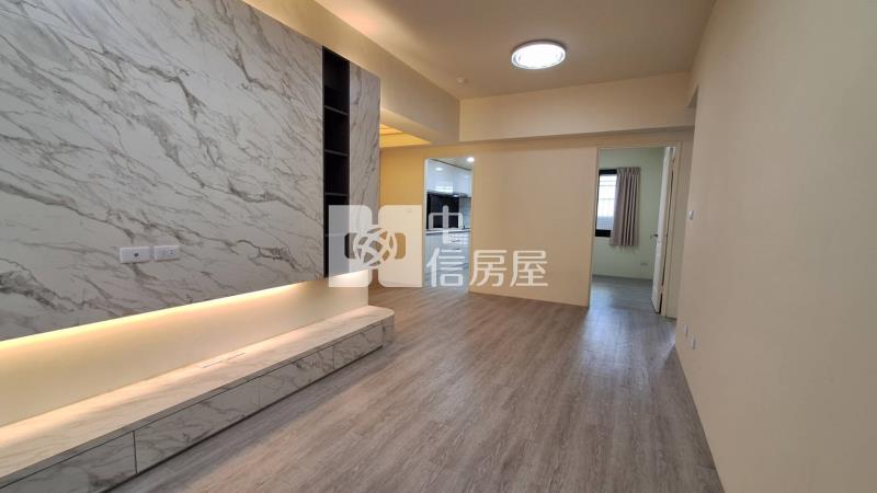 樹孝商圈入門玄關美三房平車房屋室內格局與周邊環境