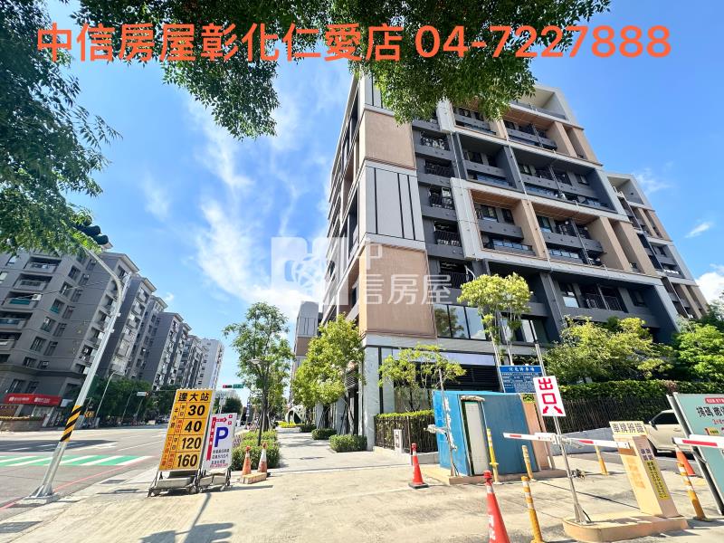 逢甲大學全新二房房屋室內格局與周邊環境