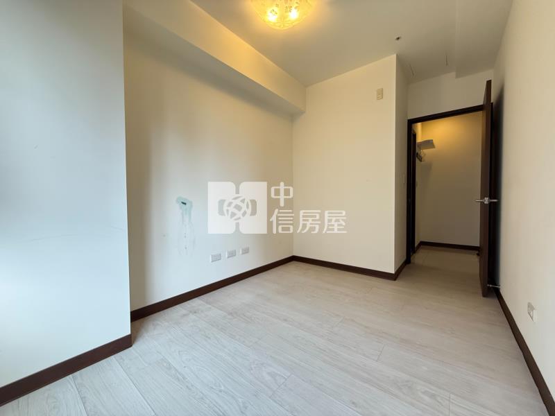 晴綻花園精裝大三房車位房屋室內格局與周邊環境