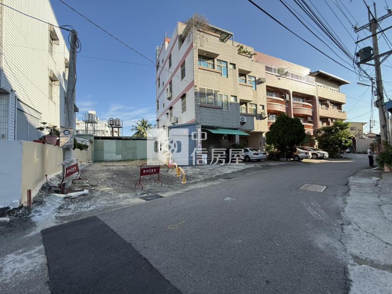 大里區正東湖路建地房屋室內格局與周邊環境
