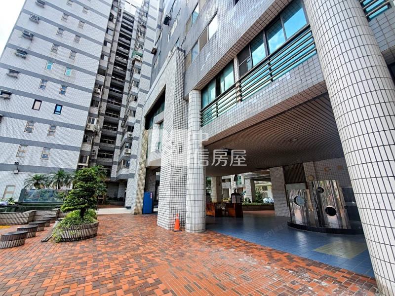 平鎮車站旁電梯大三房車房屋室內格局與周邊環境