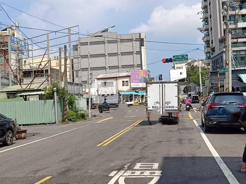 永康近永大商圈12米路朝南方正建地房屋室內格局與周邊環境