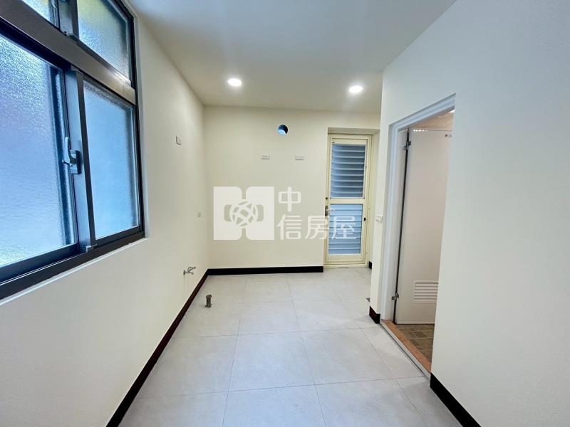 文化街整新優美透天房屋室內格局與周邊環境