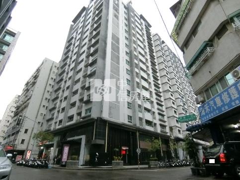 鈔值精美角窗大坪數收租樓店房屋室內格局與周邊環境