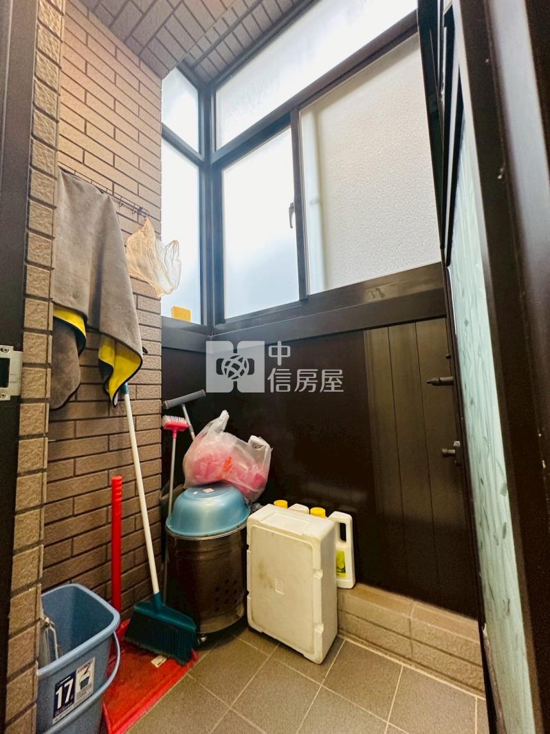 觀音市區雙車位美墅房屋室內格局與周邊環境