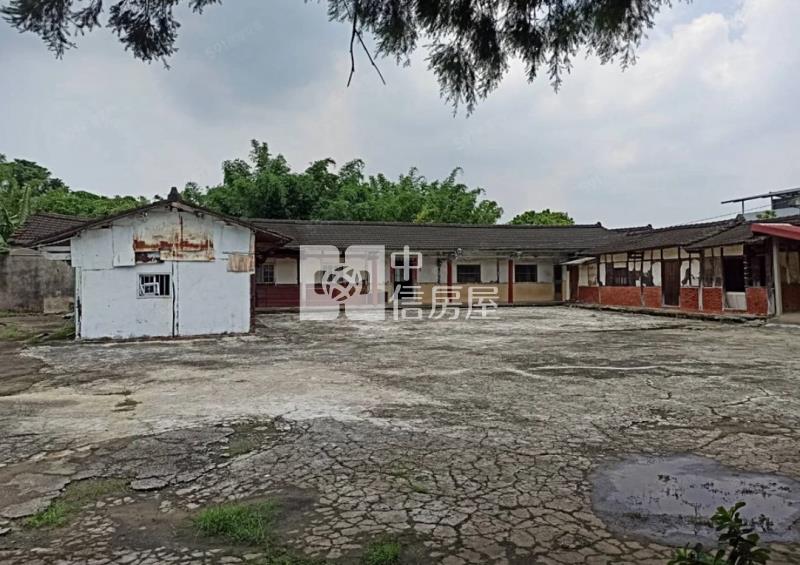 白河河保段近交流道旁百坪乙建房屋室內格局與周邊環境