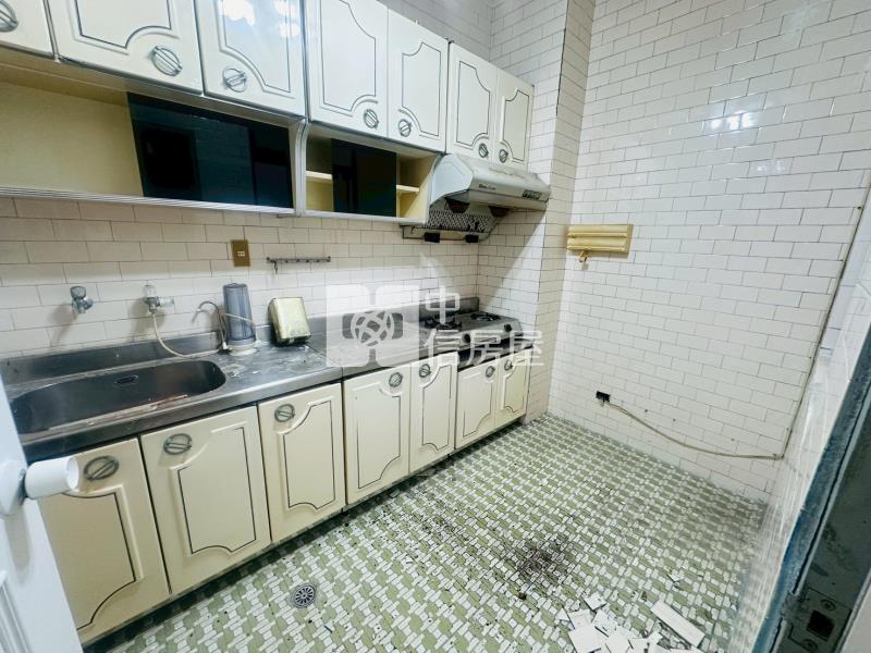 ▲中華路大四房房屋室內格局與周邊環境