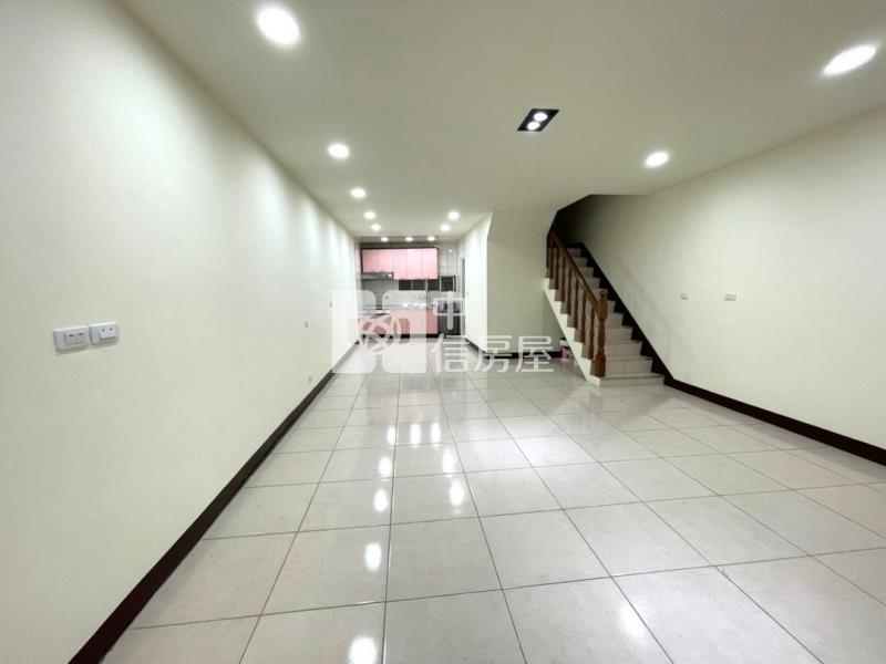 【安家】楊梅秀才路低總價透天房屋室內格局與周邊環境