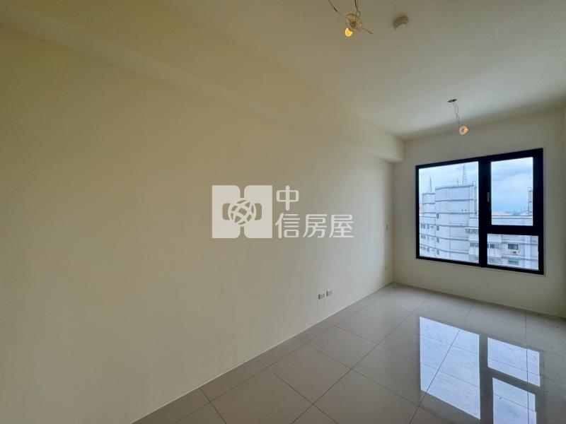斗南合總君悅二房平車景觀大樓房屋室內格局與周邊環境