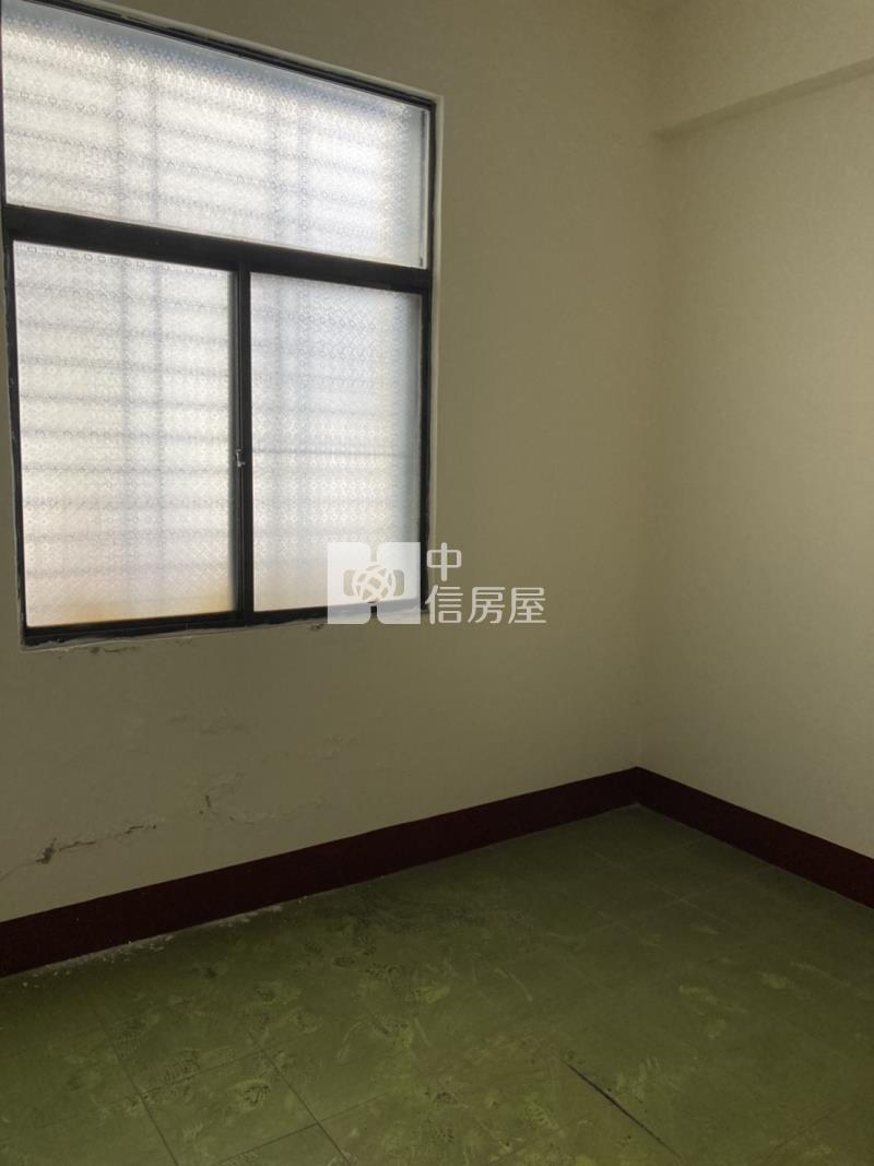 美和科大雙店面房屋室內格局與周邊環境