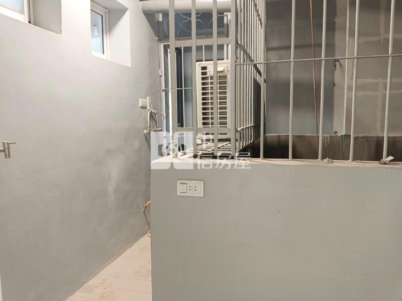 R5福誠高中整修三房公寓房屋室內格局與周邊環境
