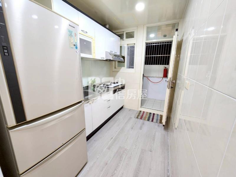 蘆竹文中路整新美三房房屋室內格局與周邊環境
