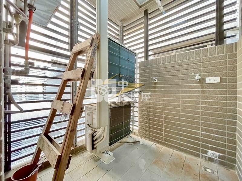 【星鑽】青埔高鐵A18~明日苑一期高樓景觀3房車房屋室內格局與周邊環境