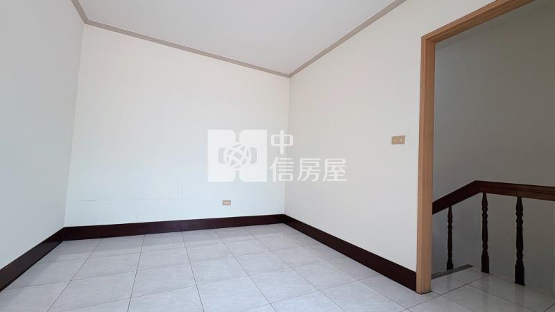 內定國小花園別墅(中信卓越團隊)房屋室內格局與周邊環境