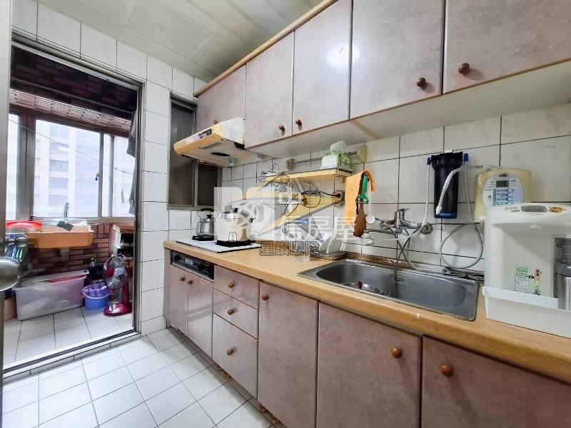 【星鑽】河岸第一排 大有商圈3房+平車房屋室內格局與周邊環境