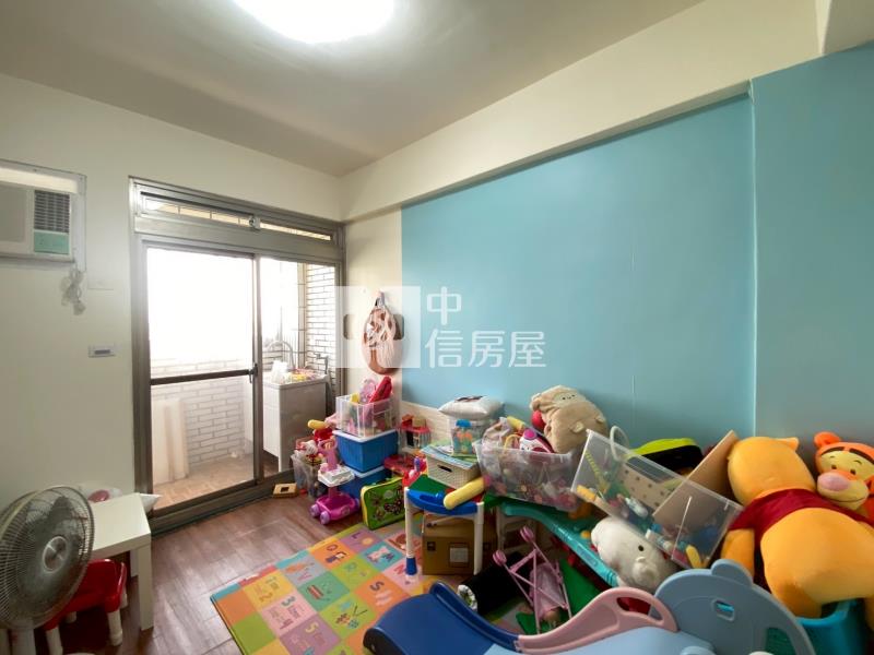 新屋東明國小上疊美寓湖畔四房車房屋室內格局與周邊環境