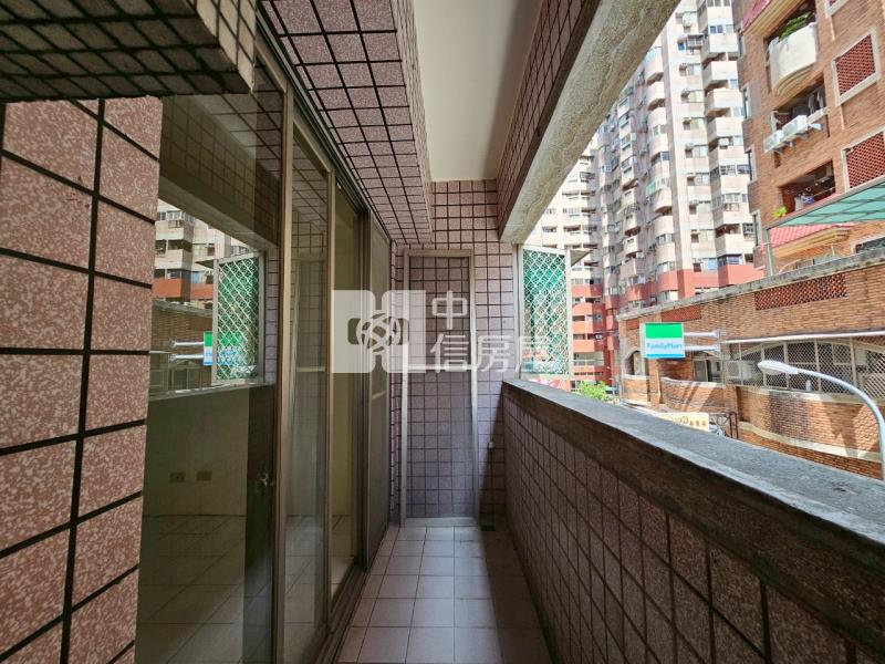 榮興商圈門前停車優質樓店房屋室內格局與周邊環境