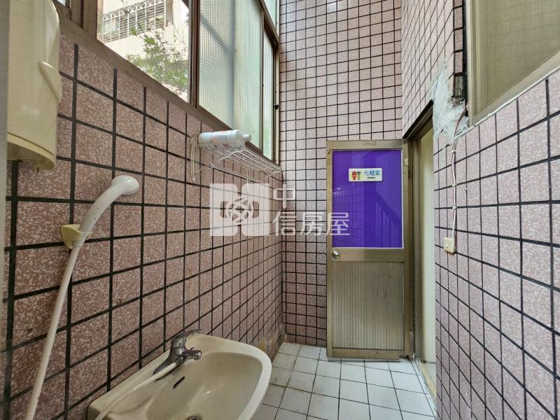 榮興商圈門前停車優質樓店房屋室內格局與周邊環境