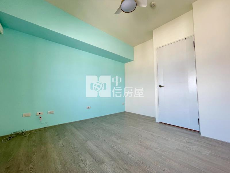 西區震後宅中港奇摩市無限視野大三房平車房屋室內格局與周邊環境