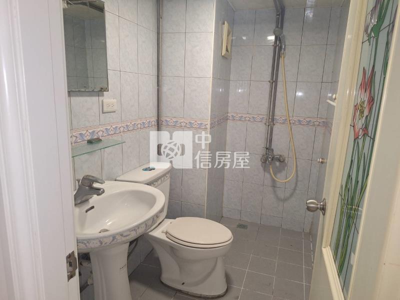 永康家樂福美四房+平車房屋室內格局與周邊環境