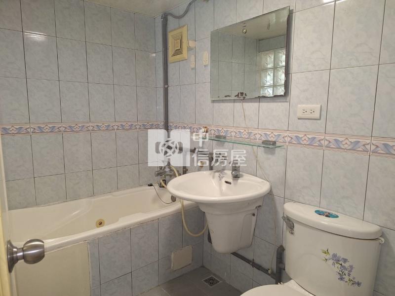 永康家樂福美四房+平車房屋室內格局與周邊環境