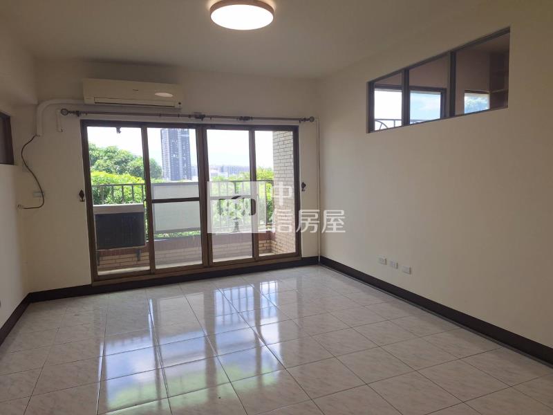 永康家樂福美四房+平車房屋室內格局與周邊環境