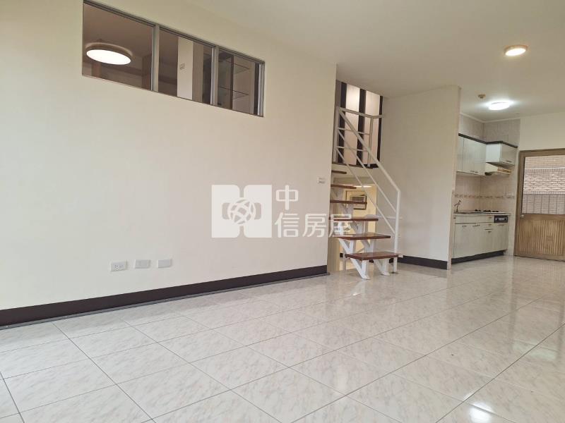 永康家樂福美四房+平車房屋室內格局與周邊環境