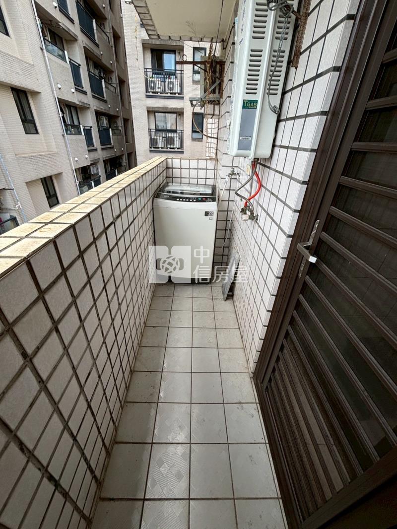 水楠經貿四房平車美廈房屋室內格局與周邊環境