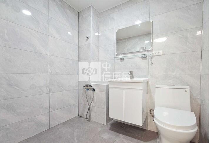 科博館低總價全新整理三樓美寓房屋室內格局與周邊環境