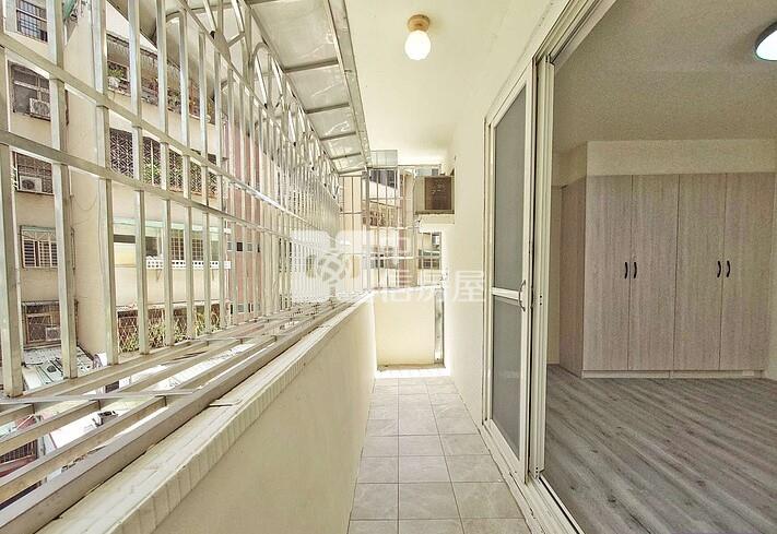 科博館低總價全新整理三樓美寓房屋室內格局與周邊環境