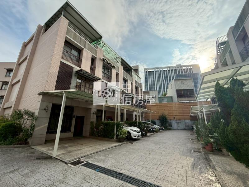 成功商圈震後雙車美墅房屋室內格局與周邊環境