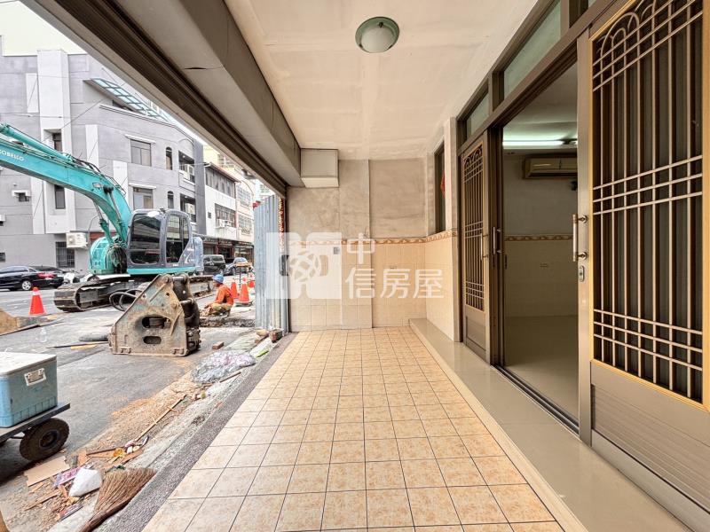 中科世貿*臨12米路*孝親透天房屋室內格局與周邊環境